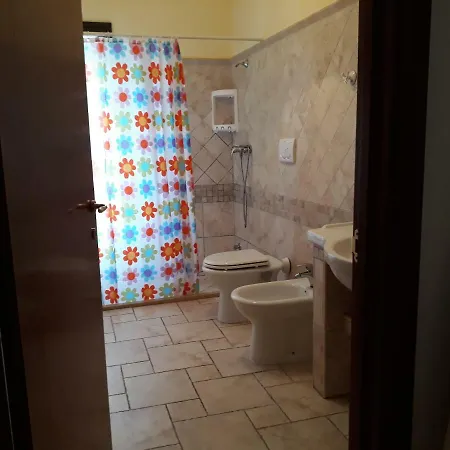 Casetta Con Veranda E Giardino A 150 Metri Dal Mare * Gallipoli