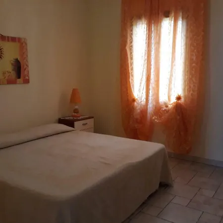 Casetta Con Veranda E Giardino A 150 Metri Dal Mare Holiday home Gallipoli